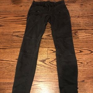 Tight comfortable jeggings